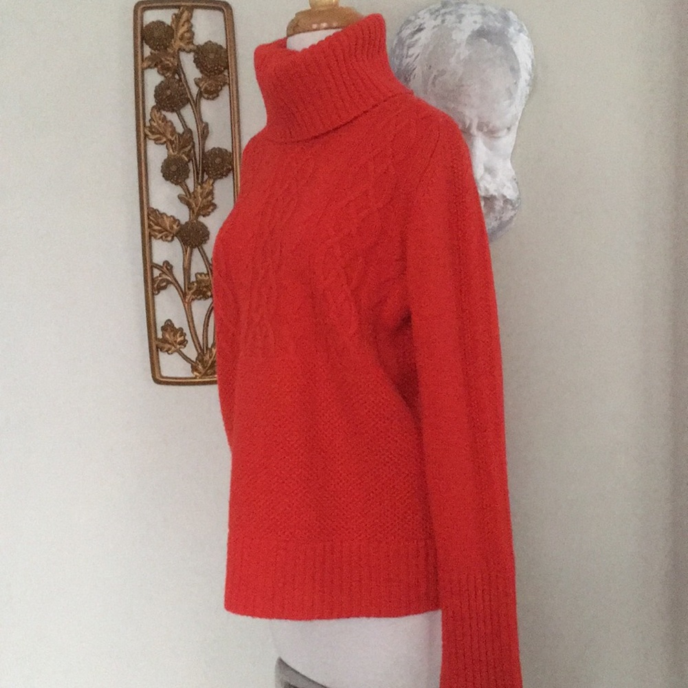 SOLD 🔥GAP Orange Lambs Turtleneck Sweater M - Picture 2 of 5
